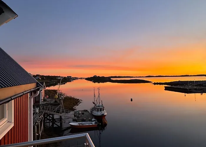 Apartamento Ny Rorbu Med Fantastisk Havutsikt - Rett Ved Vannet - Inntil 6 Personer Bronnoysund
